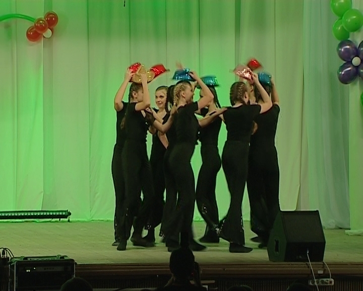 Хореографическому коллективу «Акварель» 10 лет