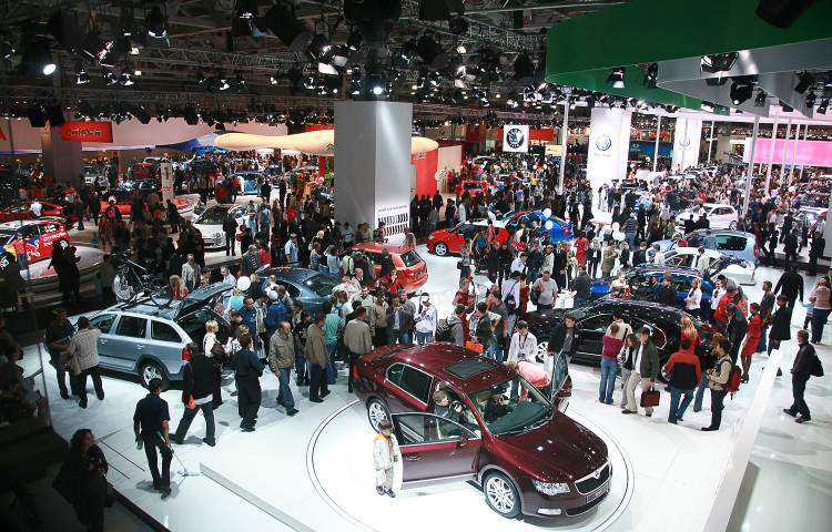 Автоновинки 2015 года в России.