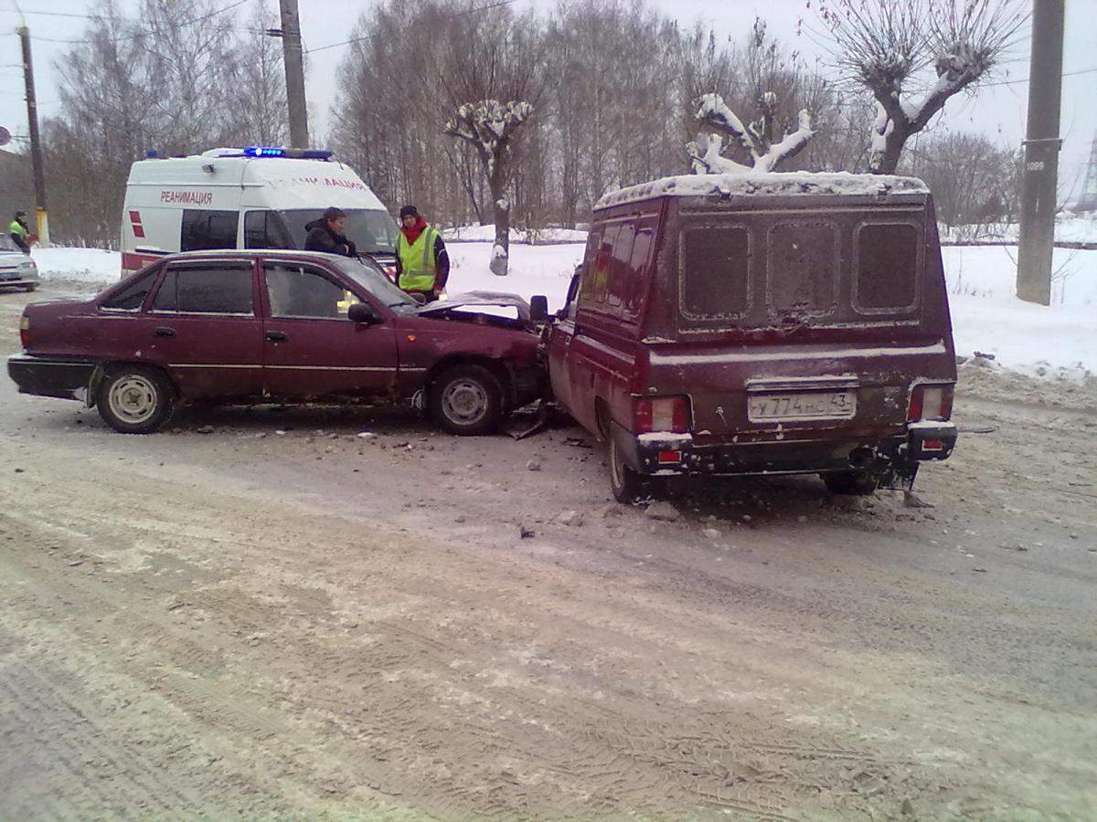 ДТП на Луганской г. Кирова: есть пострадавший.