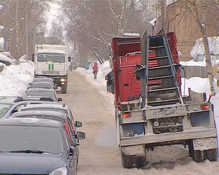 Дорожные войны на улице Нагорной областного центра
