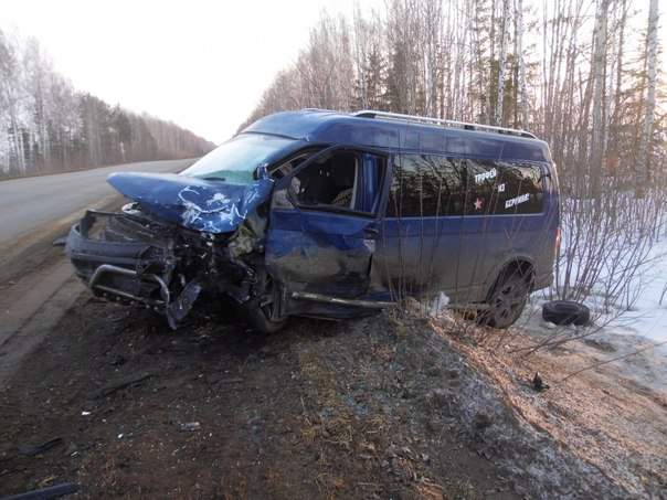 На трассе Советск - Яранск ВАЗ врезался в 