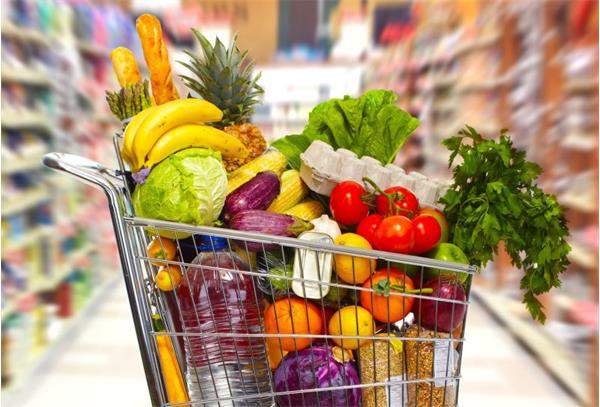 В Кировской области цены на продукты стабилизировались и пошли вниз.