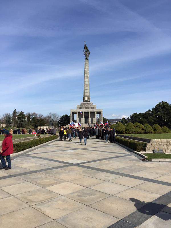 Кировчане приняли участие в торжествах, посвященных 70-летию освобождения г. Братиславы.