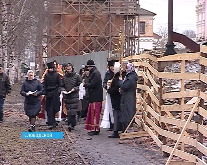 Разрушение Христорождественского монастыря продолжается