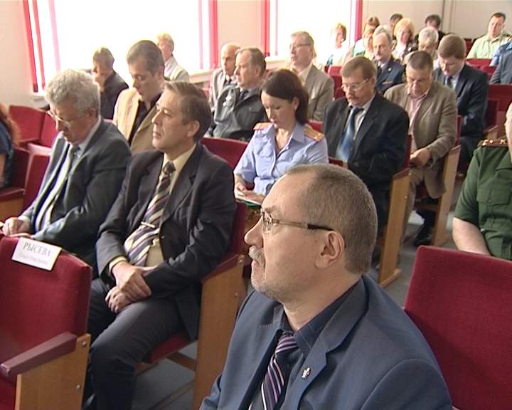 В Кирове обсуждали проблему нехватки мест в детских садах