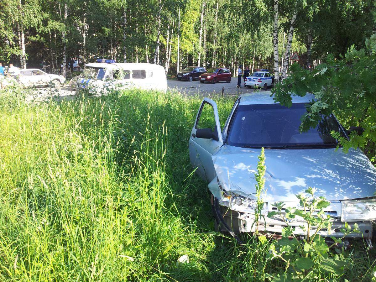 В Кирове столкнулись два ВАЗа.