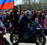 Кировские байкеры со специальной миссией побывали в Омутнинске и Зуевском районе.