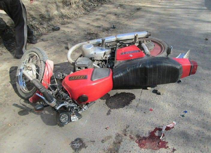 По факту гибели двух человек в ДТП в Омутнинском районе ГИБДД проводит проверку.