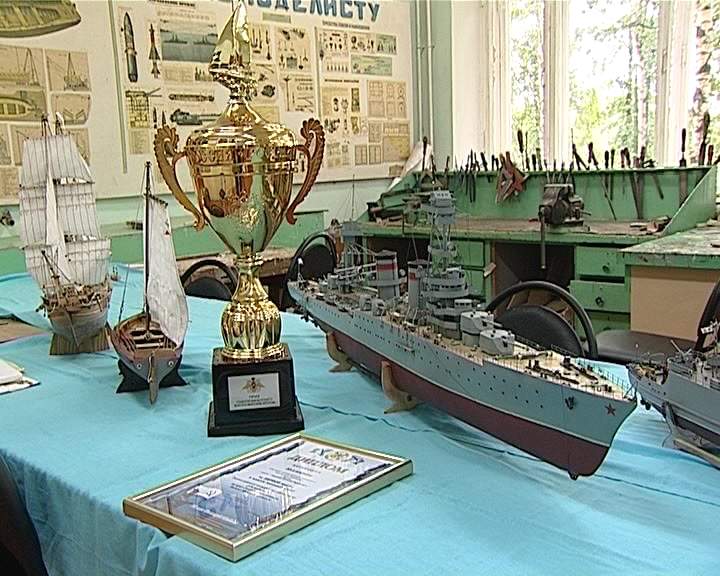 Юные судомоделисты