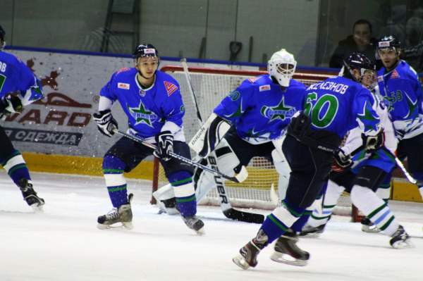 В АНО «МХК «Олимпия» имеются долги по зарплате.