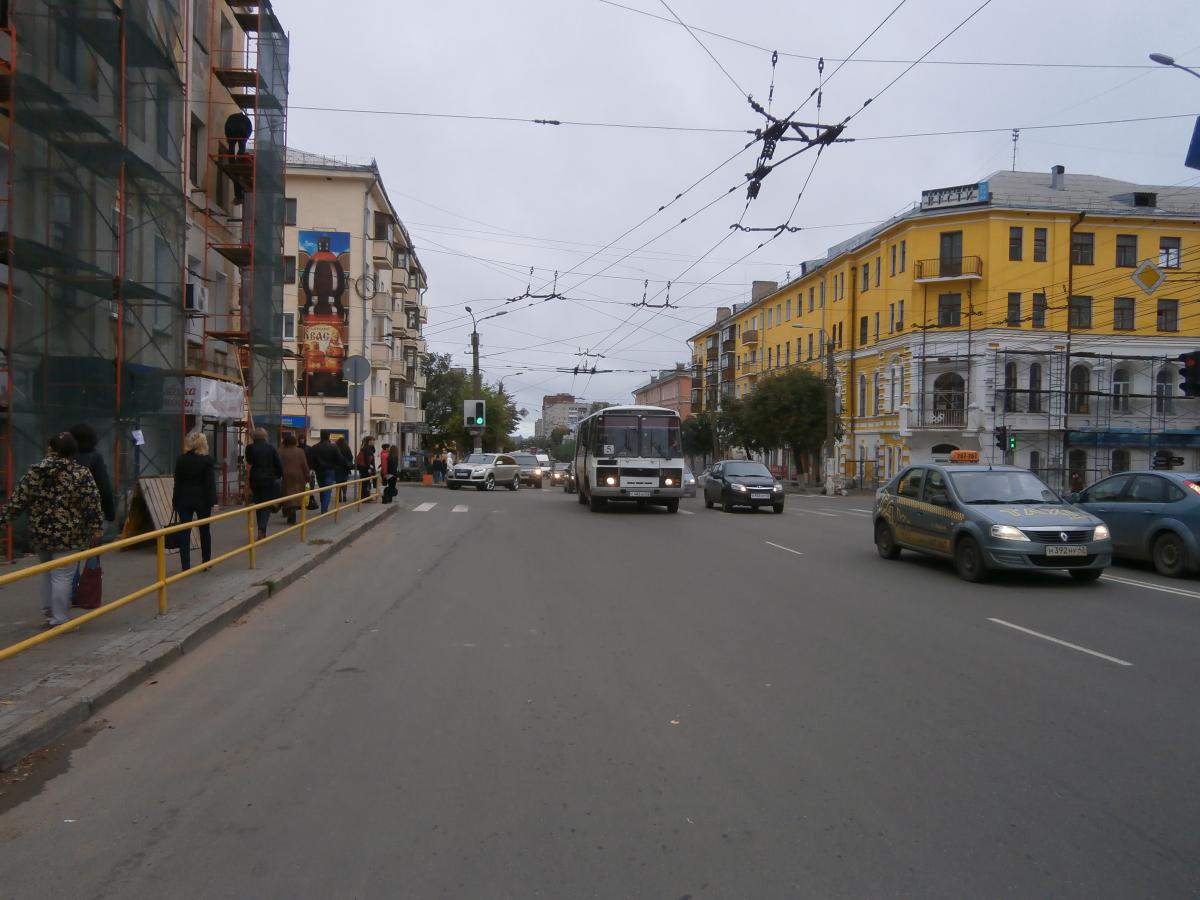 58-летняя женщина получила травму в автобусе