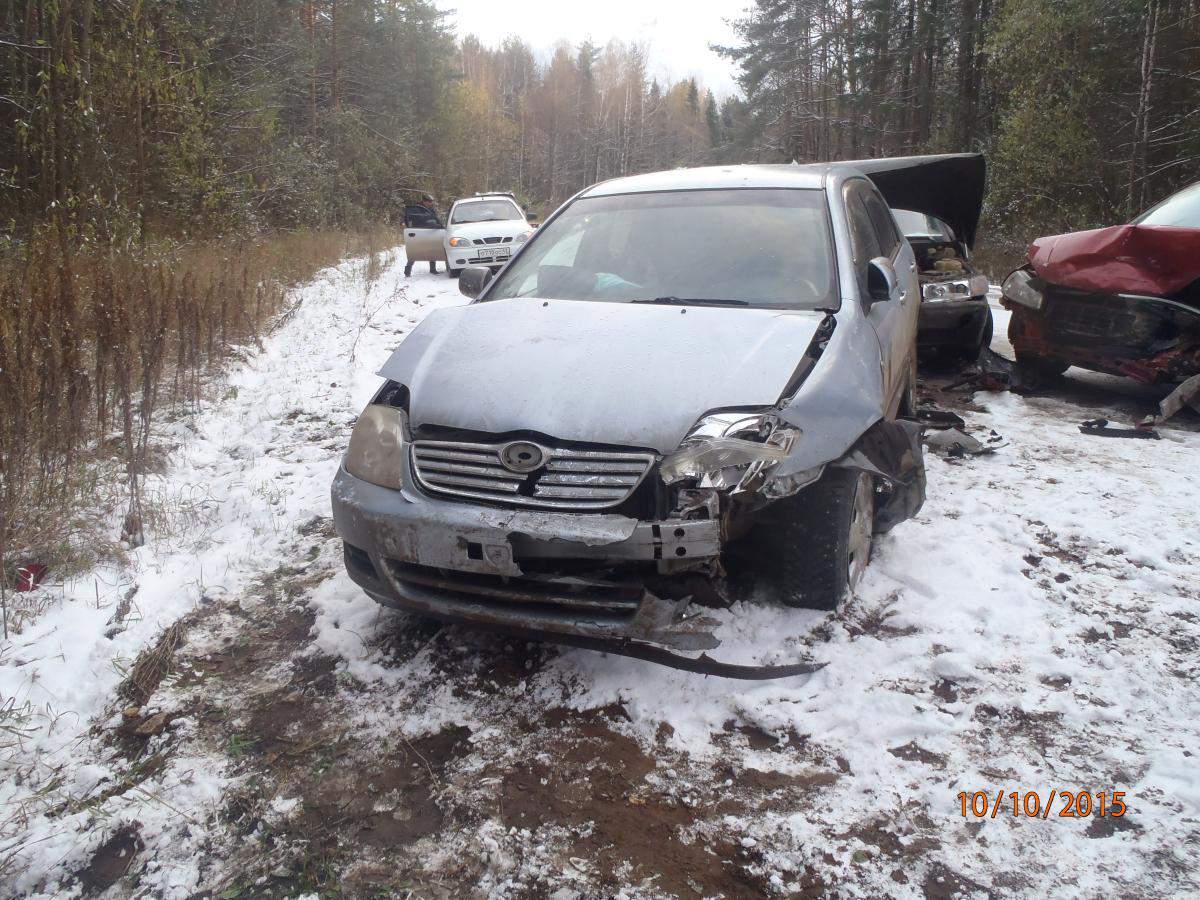 На улице Порошинской произошло двойное ДТП: трое пострадавших.