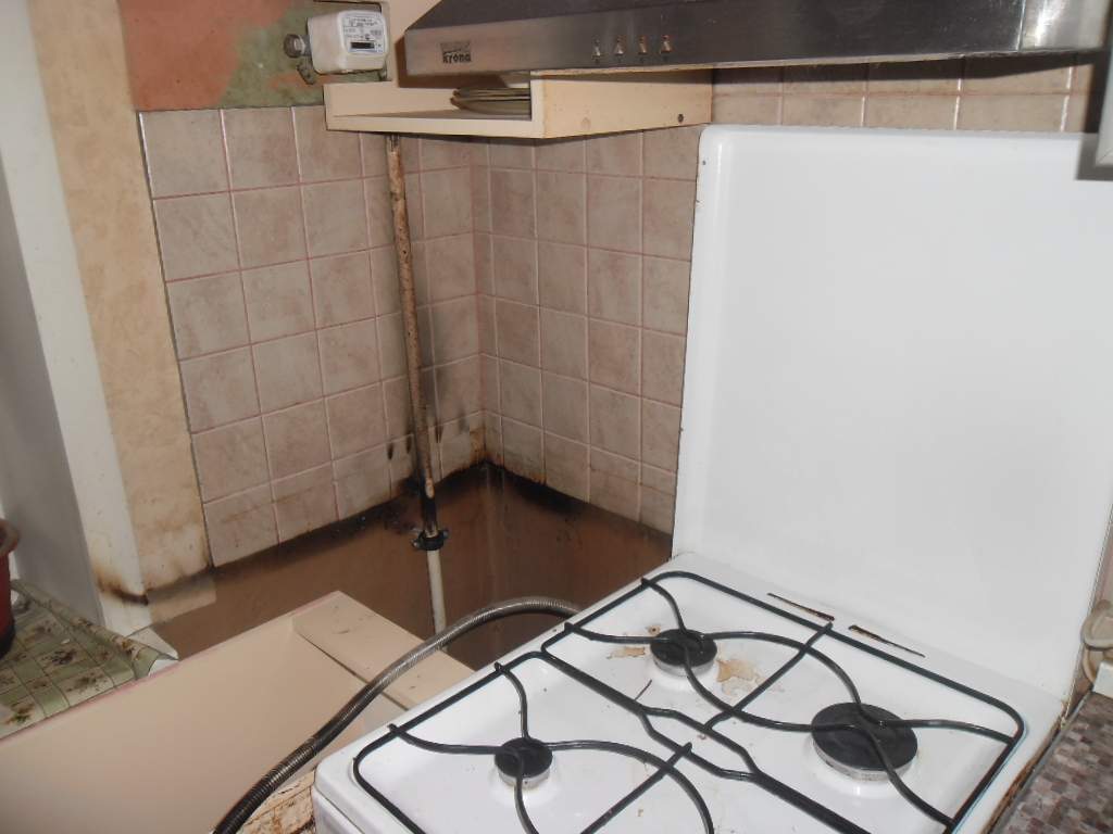 На улице Павла Корчагина из-за утечки газа произошел пожар в многоквартирном доме.