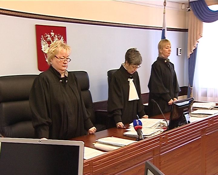 По решению суда 87-летний ветеран войны стал официально бездомным