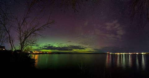 Жители Кировской области наблюдали северное сияние.
