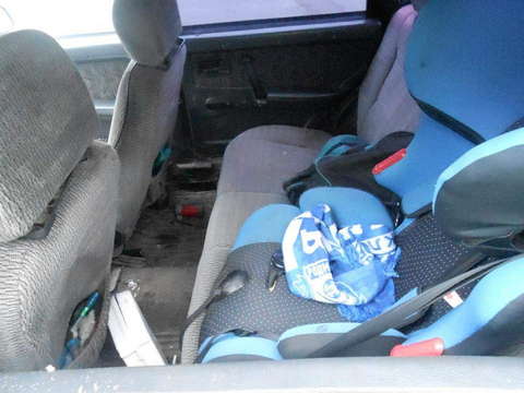 На улице Казанской столкнулись ВАЗ-21099 и "Ниссан": пострадали два человека.