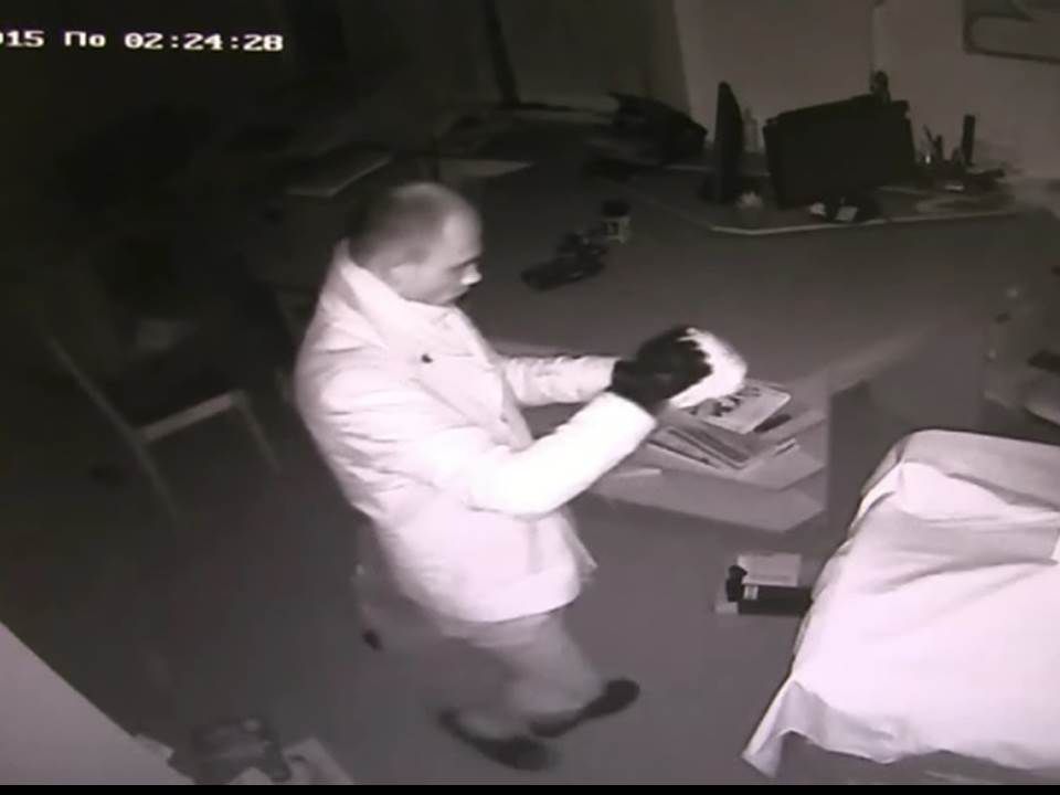 В Кирове задержан подозреваемый в краже из книжного магазина (ВИДЕО)