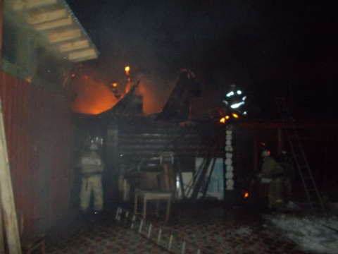 В Кировской области горят частные бани.