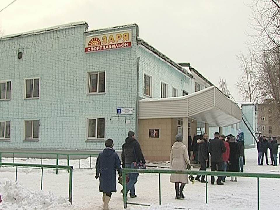 В спортпавильоне 