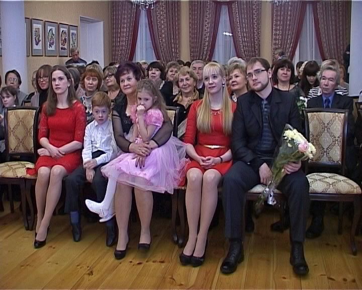 Новая книга кировской писательницы Тамары Копаневой 