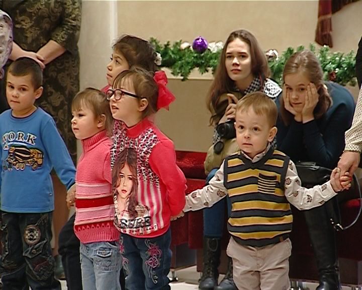 Елка для детей-инвалидов