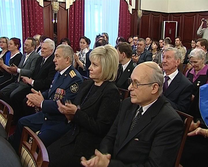 Вручение государственных наград и региональных почётных знаков