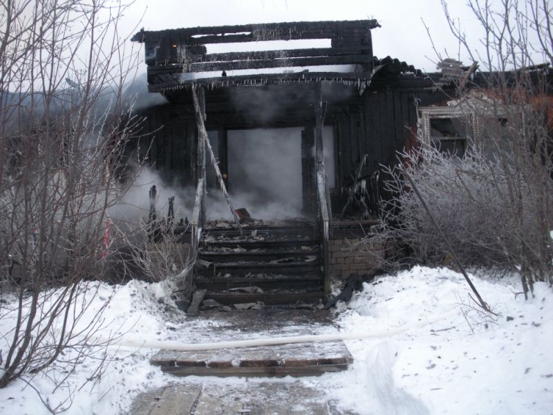 В Арбажском районе в селе Шараница сгорела библиотека.