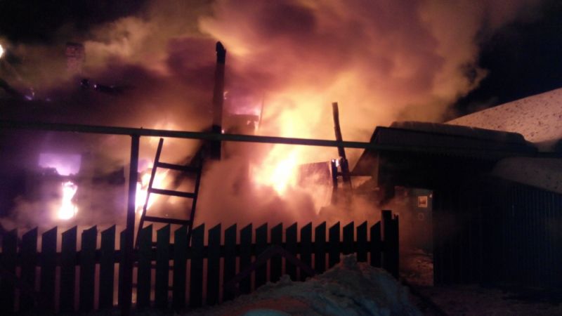 В г. Сосновка сгорел частный жилой дом.