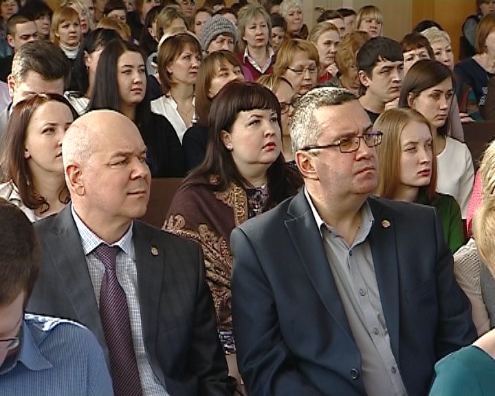 В Устав областного центра будут внесены изменения