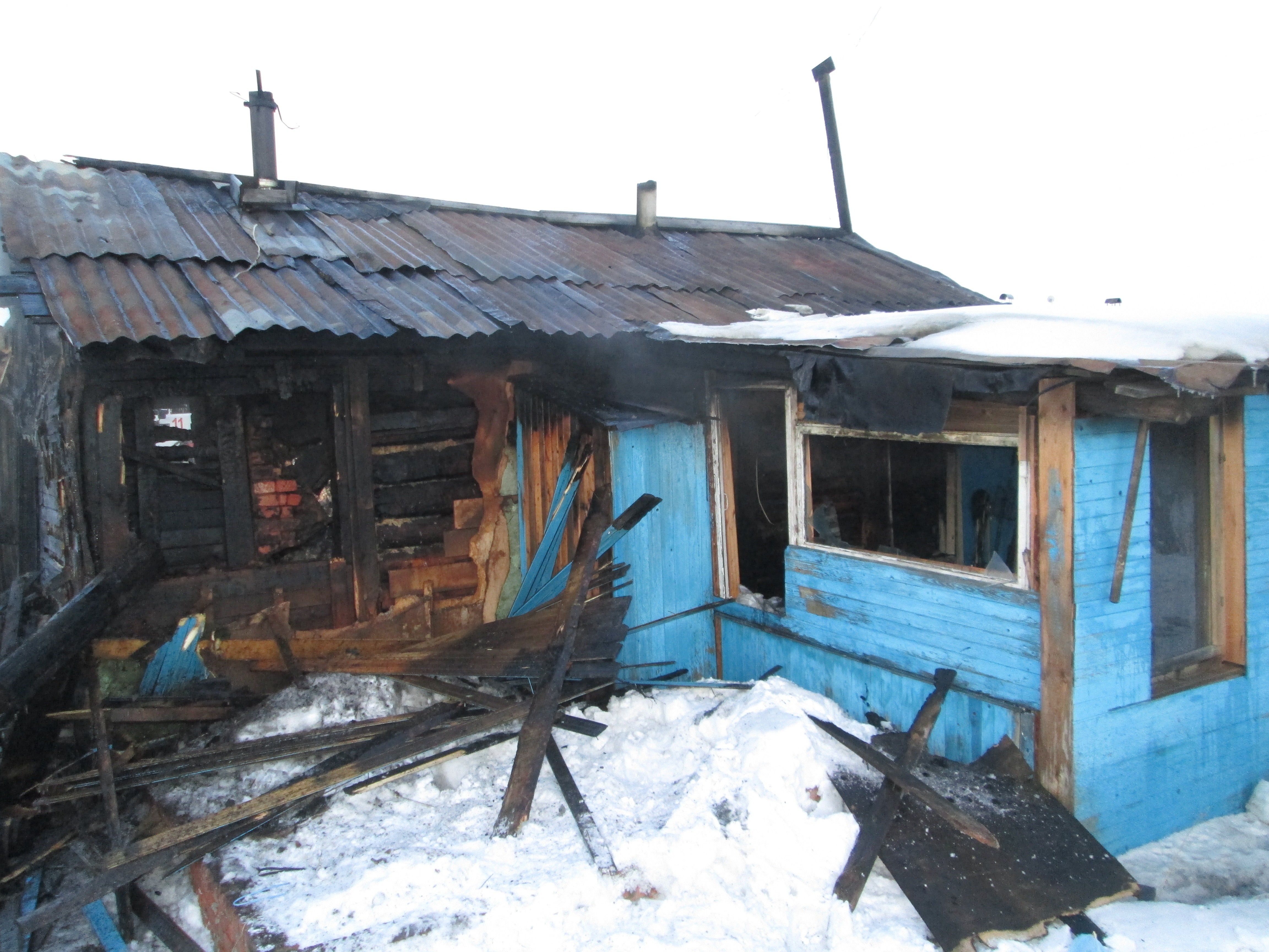 В Кирове сгорел дом вместе с хозяином жилья.