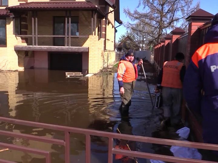 В Кирове за сутки вода поднялась на 8 см