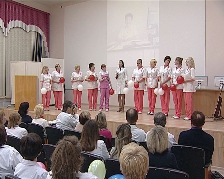 Медсестры отмечают профессиональный праздник