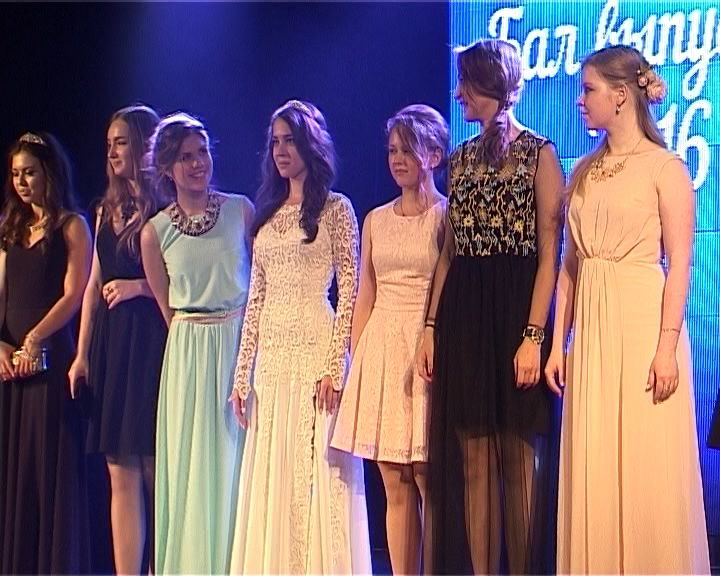 Чествование выпускников