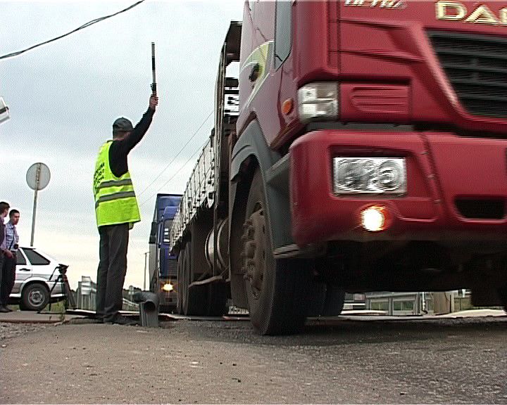 На большегрузах будут законны только цифровые тахографы