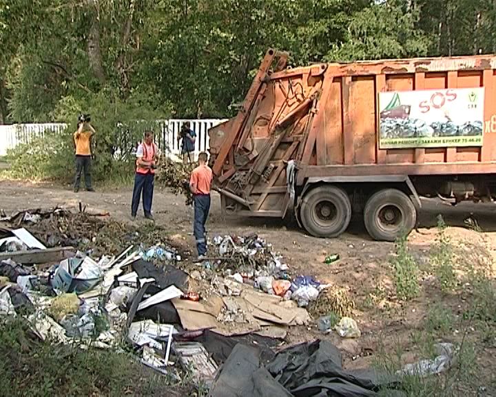 В Кирове продолжается борьба с несанкционированными свалками