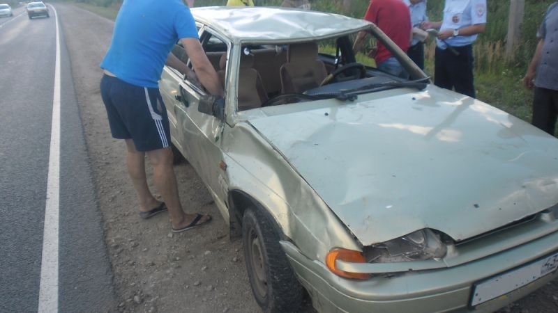 В Кирово-Чепецком районе в кювет вылетел ВАЗ-2114.