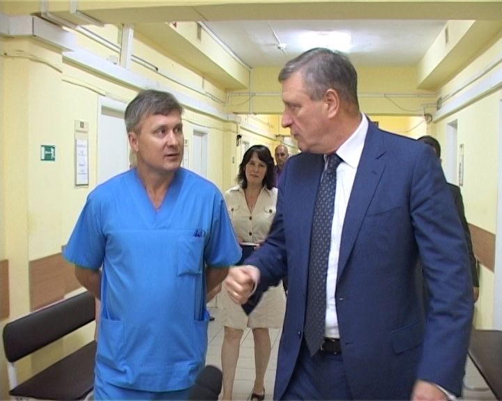 Игорь Васильев провел внеплановый рейд по кировским поликлиникам
