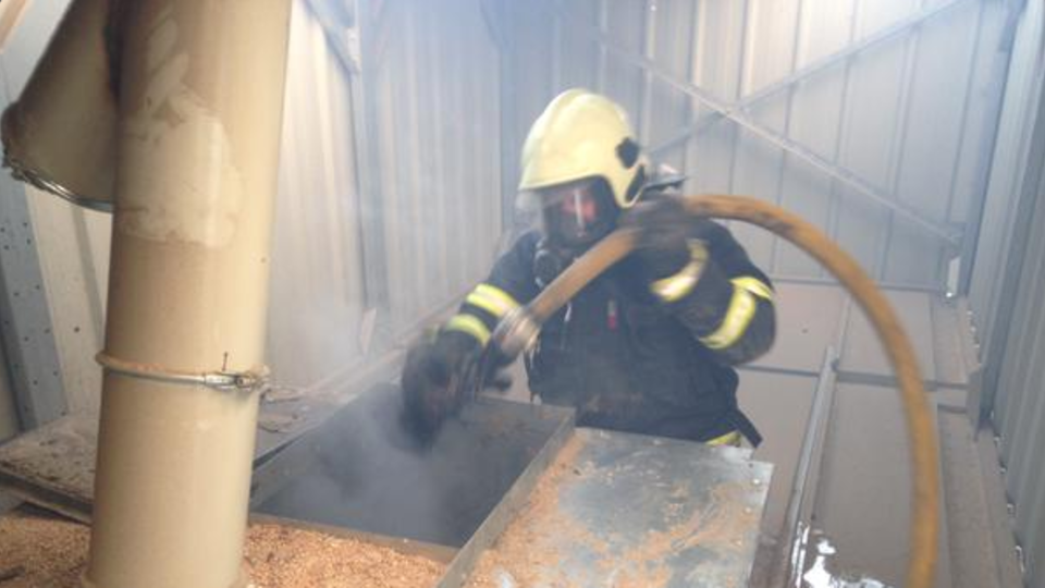 В Богородском районе сгорела зерносушилка.