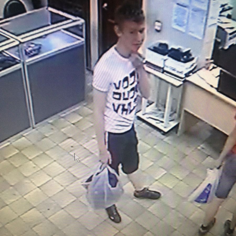 В Кирове идет розыск подозреваемых в краже из подземного перехода