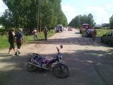 В Оричах мопед столкнулся с иномаркой.