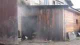 В Котельниче четыре пожарных машины тушили возгорание в бытовке.