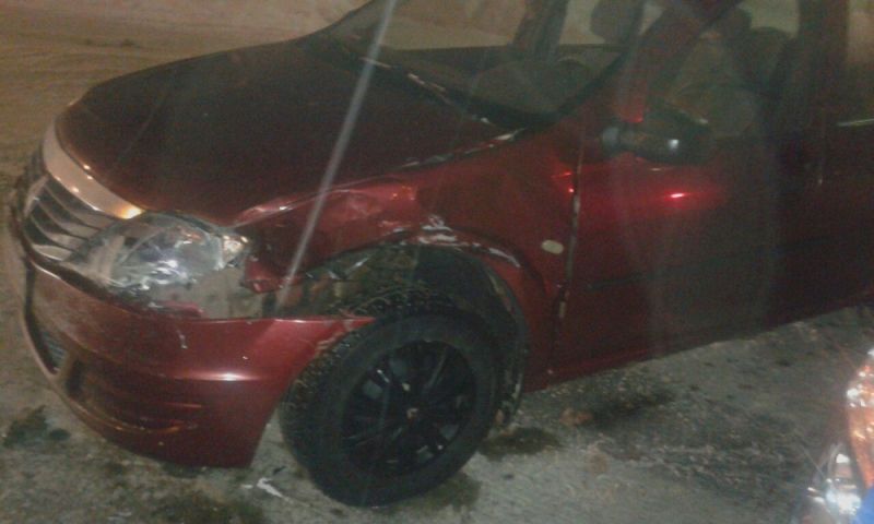 В Кирово-Чепецком районе иномарка врезалась в 