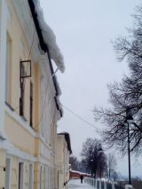 За два дня в Кирове очистили от снега 216 крыш и 250 дворов. 