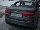 В Котельниче 6 человек тушили автомобиль "Kia Rio".