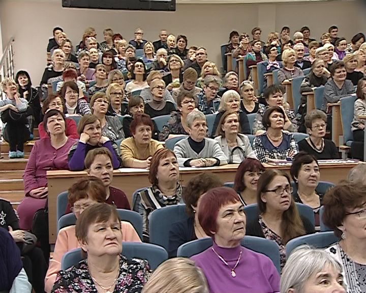 В Кирове начались занятия в «Университете третьего возраста»