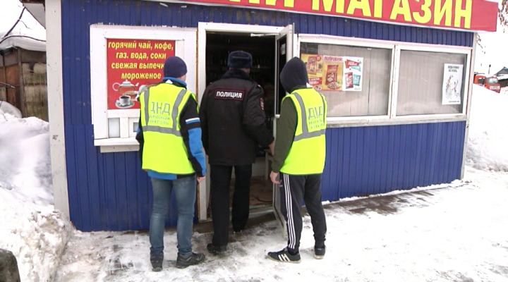 Из киоска на Ульяновской изъяли пиво и крепкий алкоголь