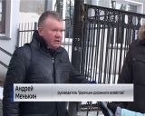 Почему тротуары превращаются в бобслейные трассы, а дороги - в опасные моря и океаны?