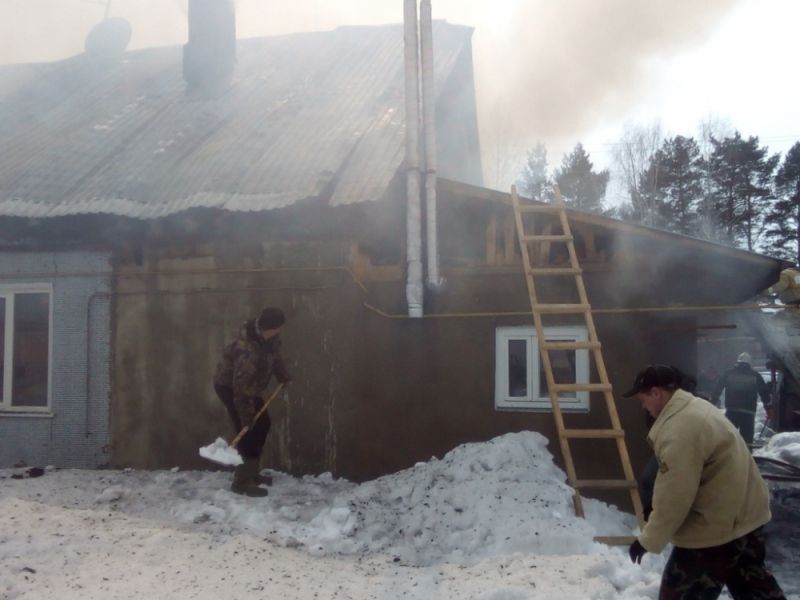В Вятскополянском районе сгорел жилой дом.