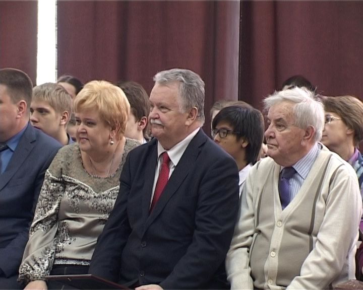 В Кирове проходит региональный конгресс молодых исследователей 