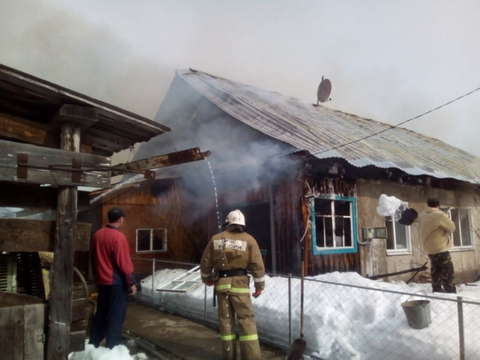 В Вятскополянском районе сгорел жилой дом.